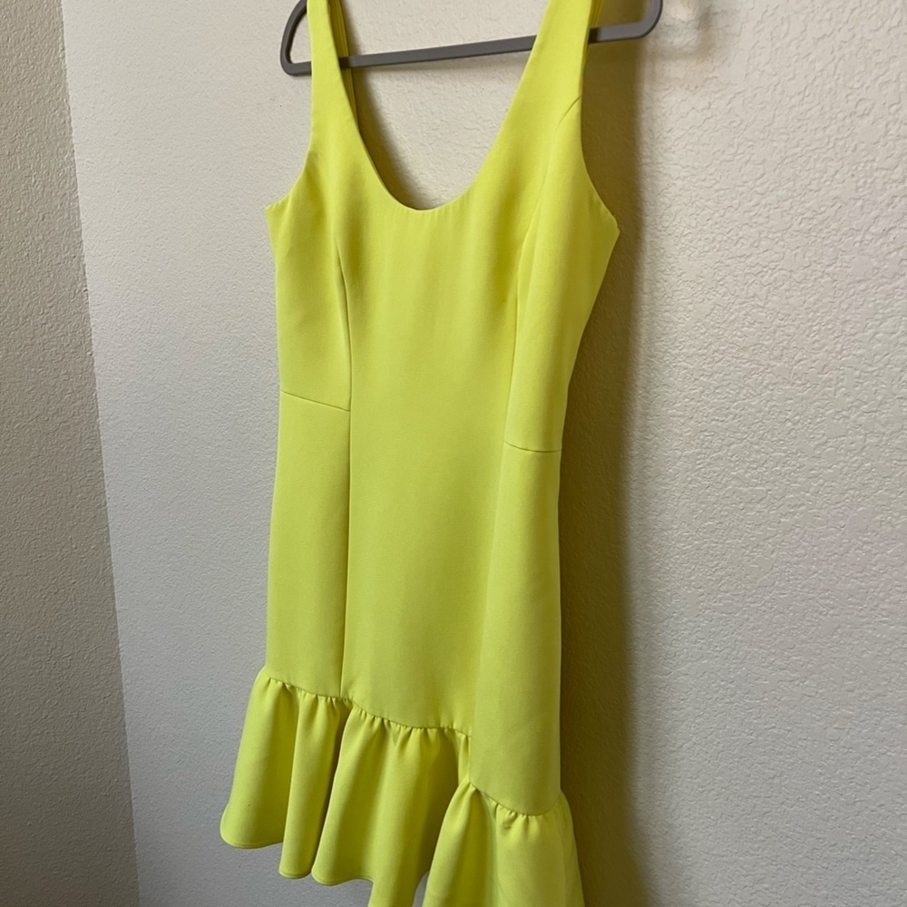MILLY | Ruffled Hem Geneva Mini Dress in Neon Yellow | Size 6 - Picture 4 of 12